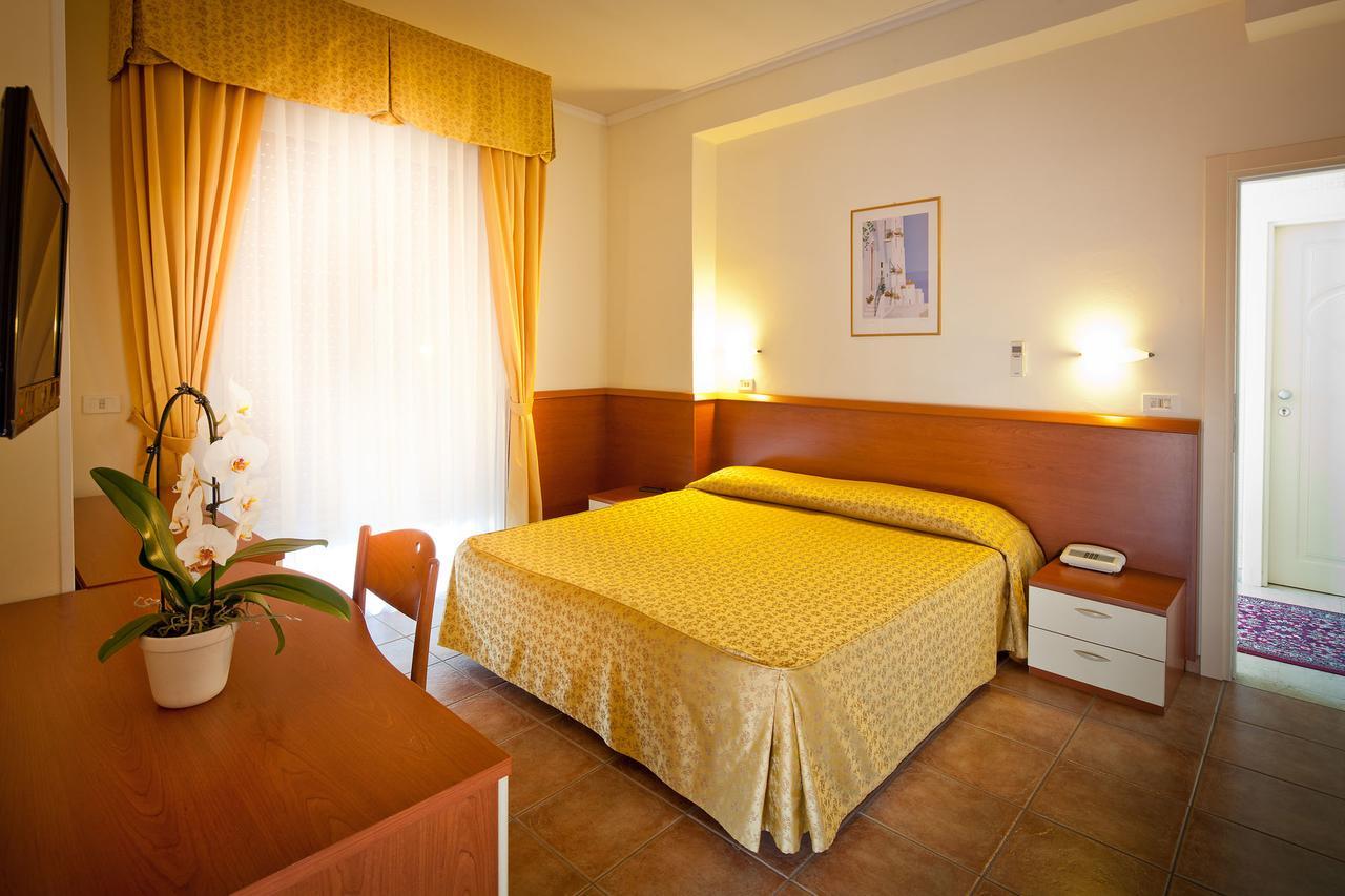 Hotel Beaurivage ฟาโน ห้อง รูปภาพ