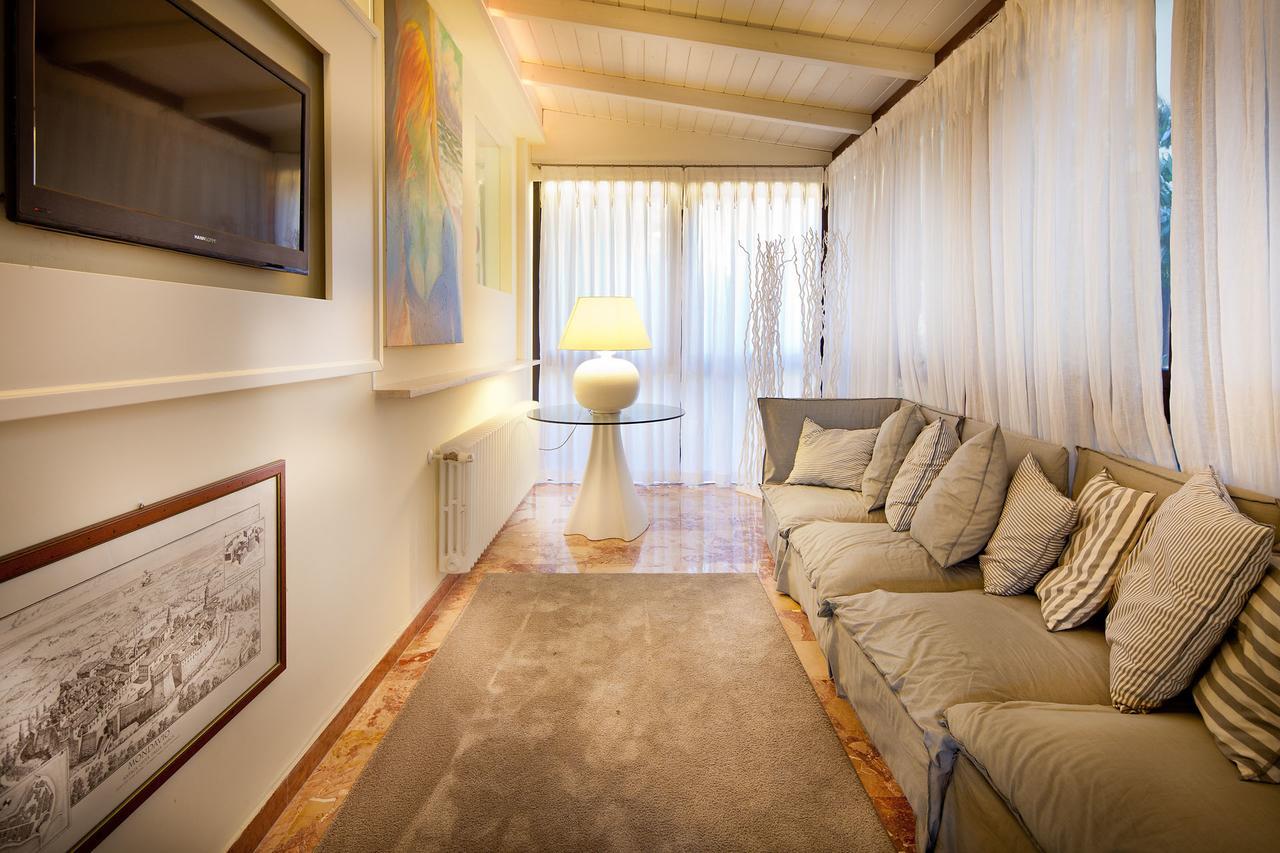 Hotel Beaurivage ฟาโน ภายนอก รูปภาพ